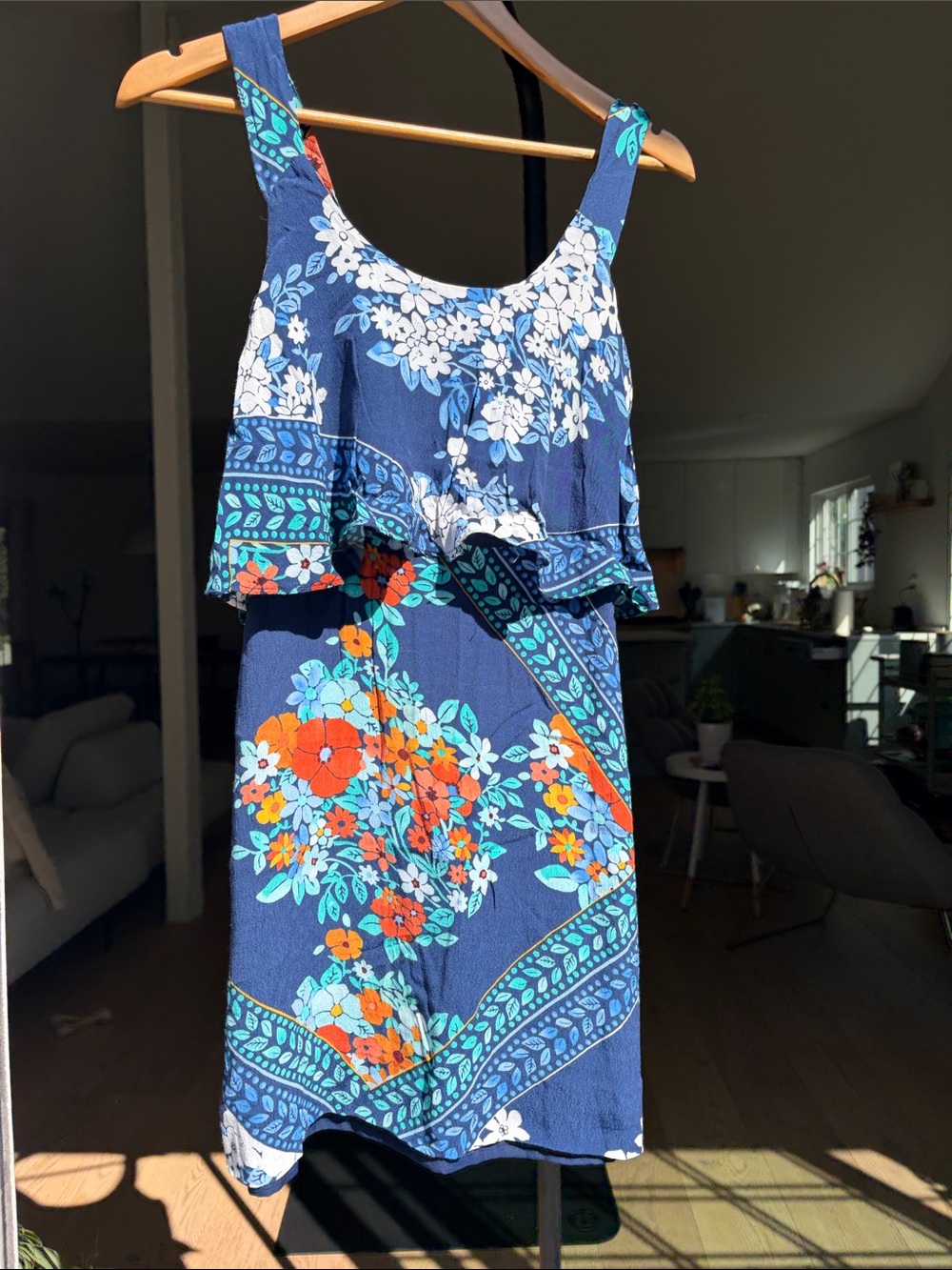 Anthropologie Floral Print Dress – Flowy & Flattering Spring Style